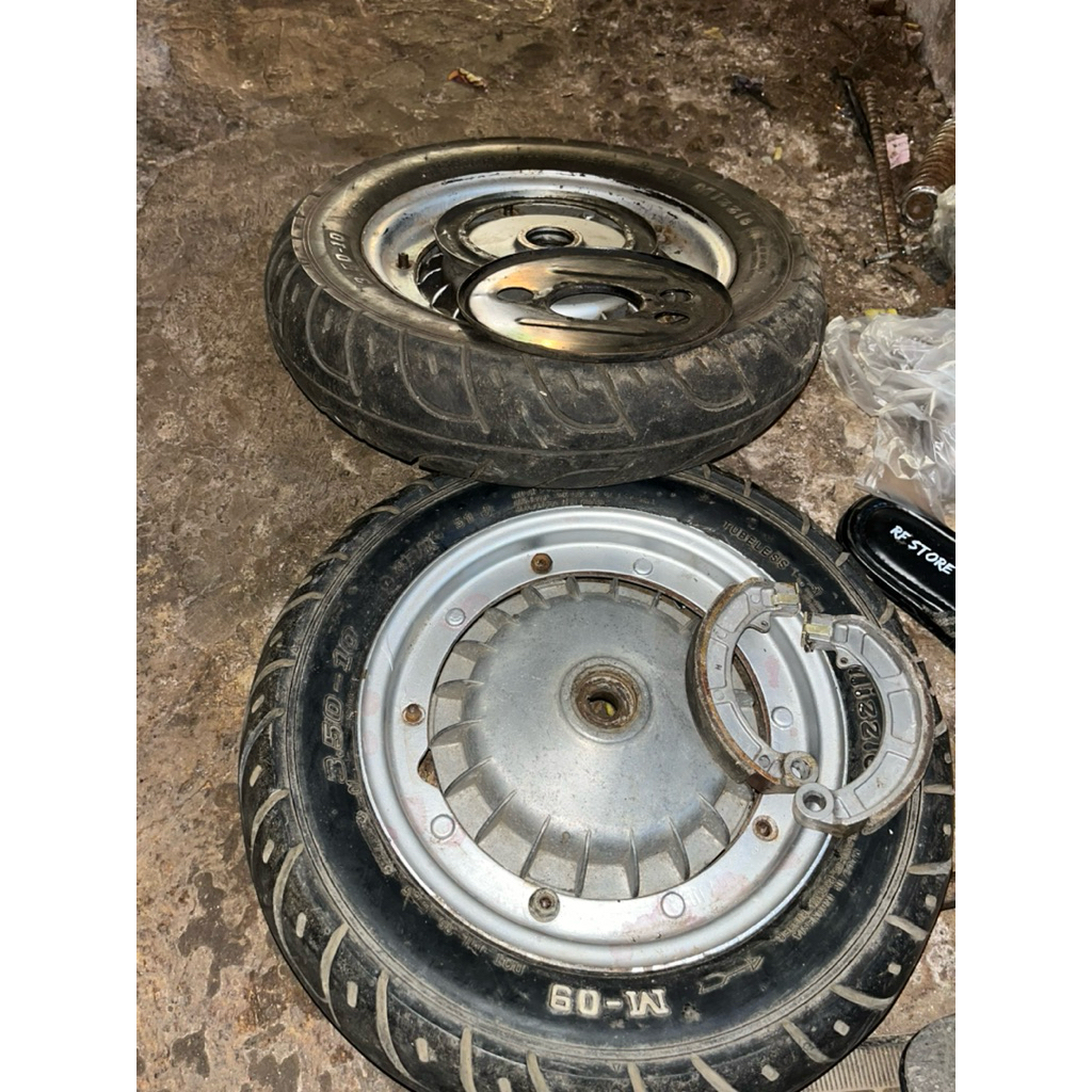velg vespa ring 10 satu set