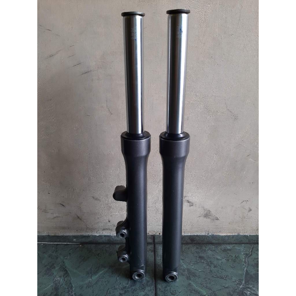 As Shock Depan Assy Suzuki Tornado Repaint Grey