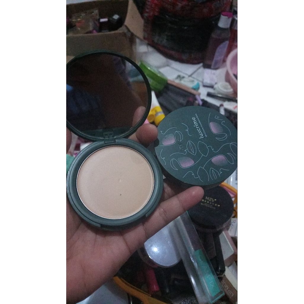 LUXCRIME BEDAK FOUNDATION ORIGINAL