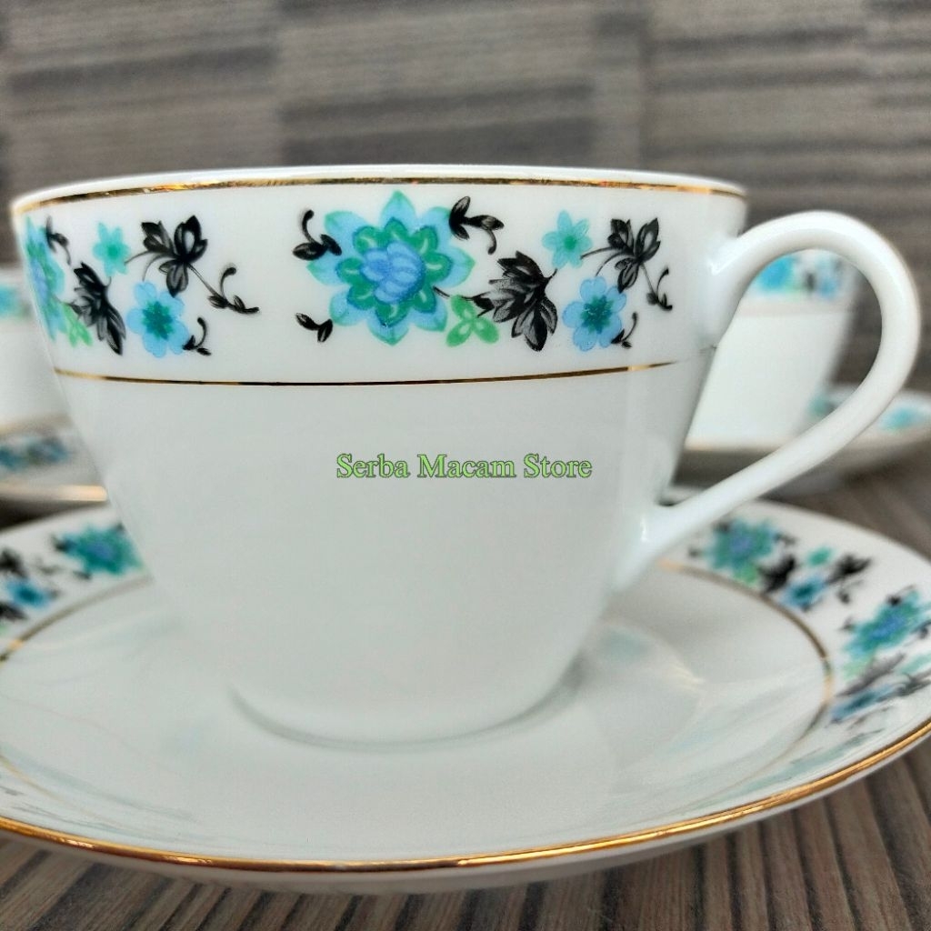 vintage tea cup set saucer motif bunga biru Lis gold