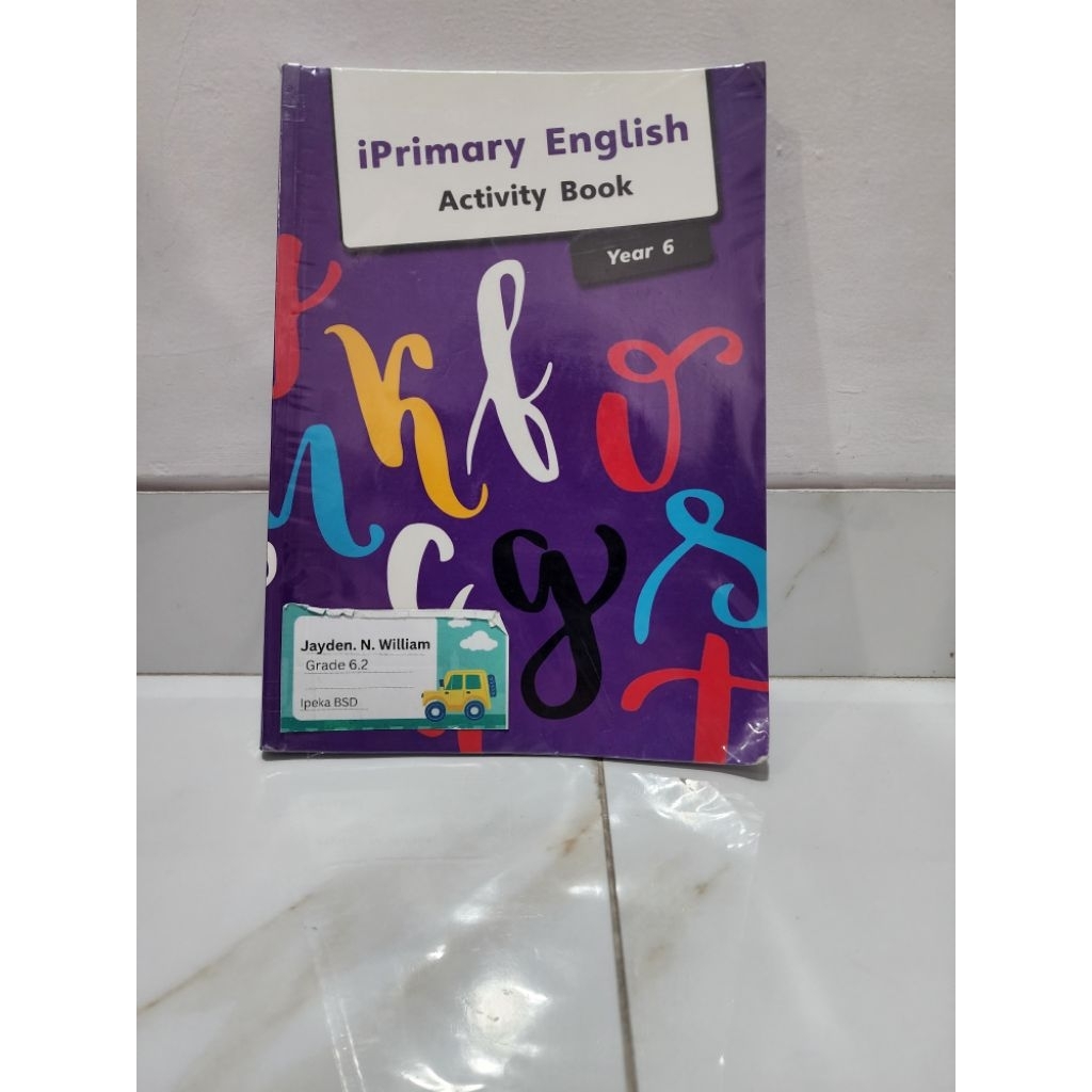 iPrimary English Activity Book Year 6