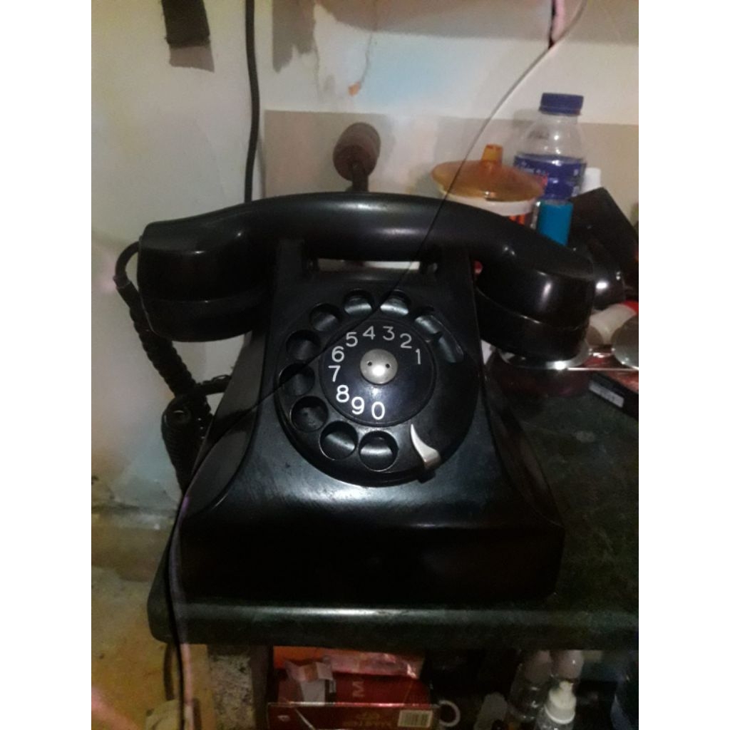 Telepon Antik Vintage Jadul