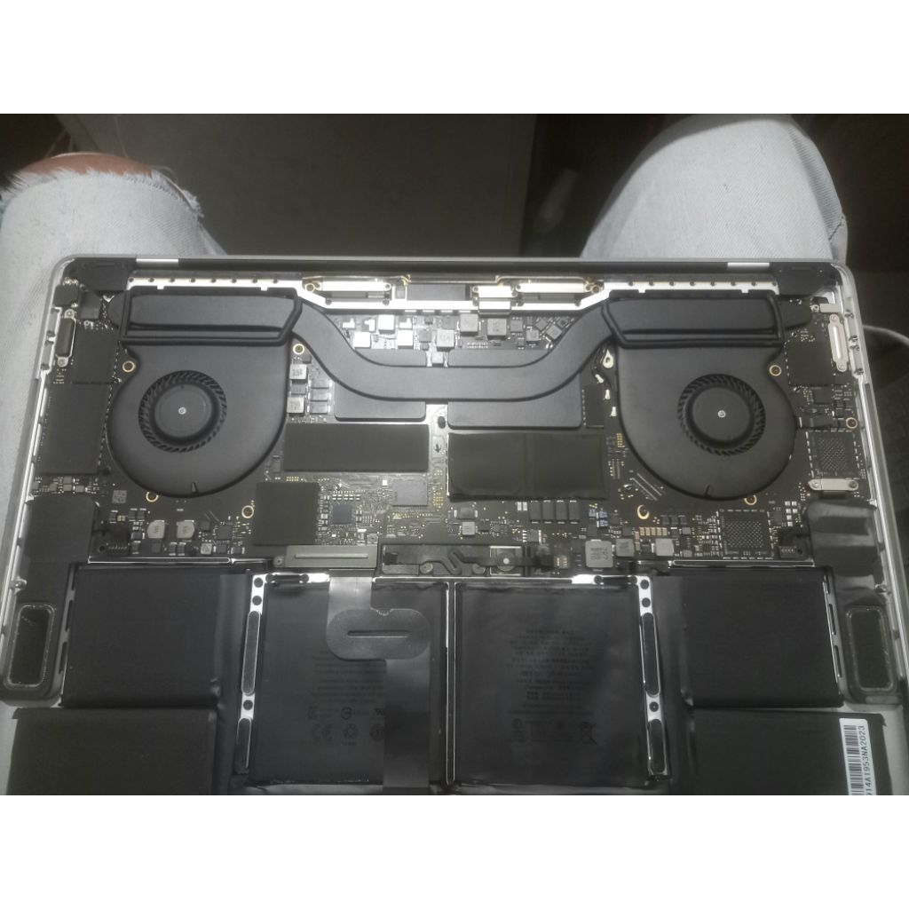logicboard macbook pro retina 15inch 2018 i7 16/512gb