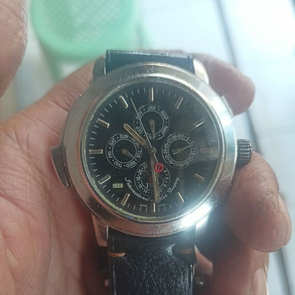 JAM TANGAN BEKAS PREMIUM MERK IWC MESIN OTOMATIS