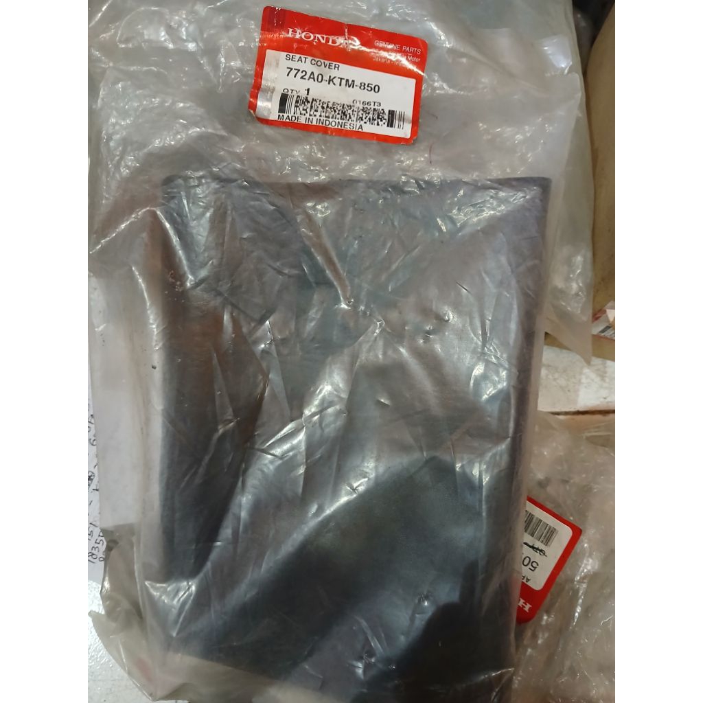 COVER KULIT JOK SUPRA X125 ORIGINAL AHM