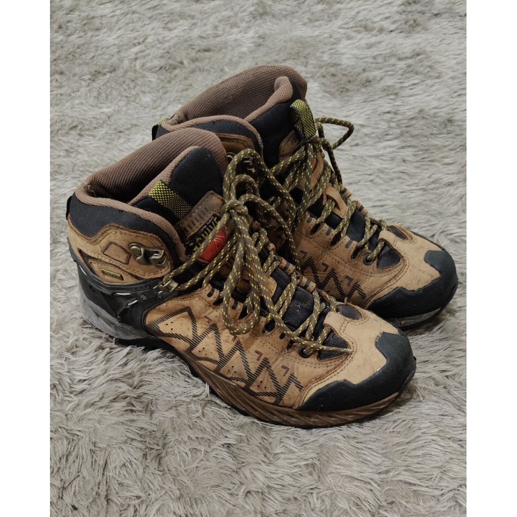 Sepatu Gunung Eider | Sepatu Hiking Eider - Goretex (#40)