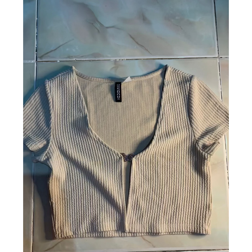 OUTER CROP HNM