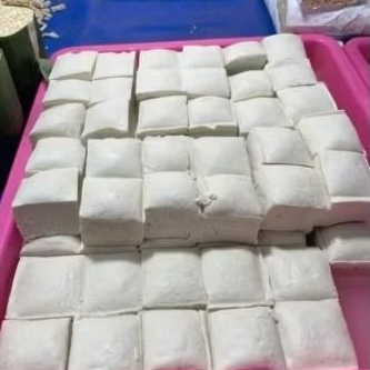 Tahu Putih / Tahu Segitiga / tahu kotak / Tahu Kuning Fresh