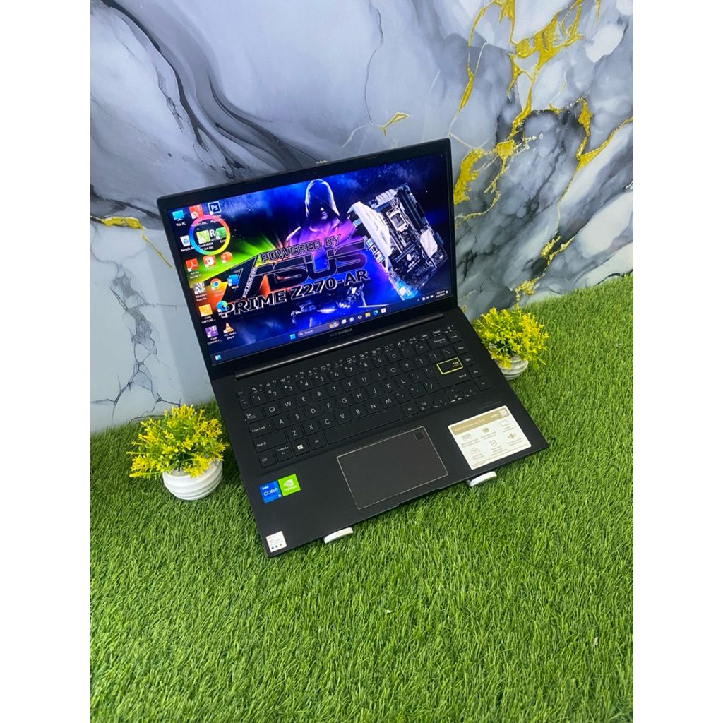 Asus vivobook X412QY core i5 Gen 11 Ram 8 ssd 256 Layar 14 in fhd