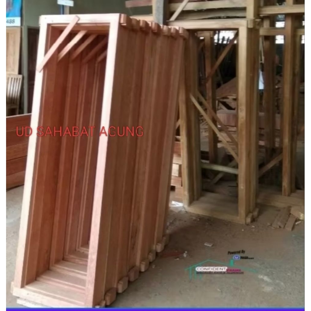 KUSEN JENDELA SAJA (tanpa daun) BAHAN KAYU KAMPER DAN MERANTI FULL OVEN BISA CUSTOM UKURAN FEST RESP