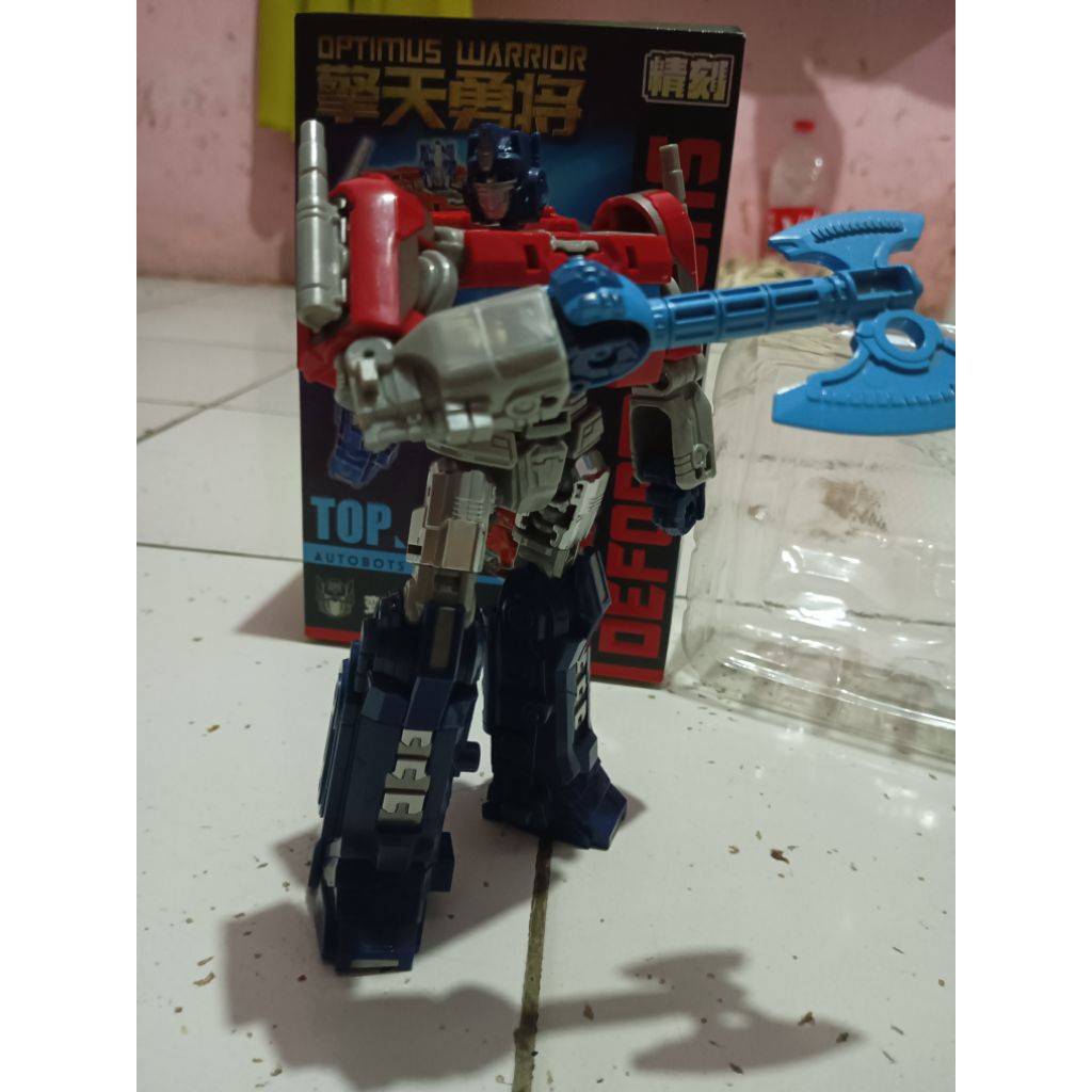Transformers JK-10 OPTIMUS WARRIOR
