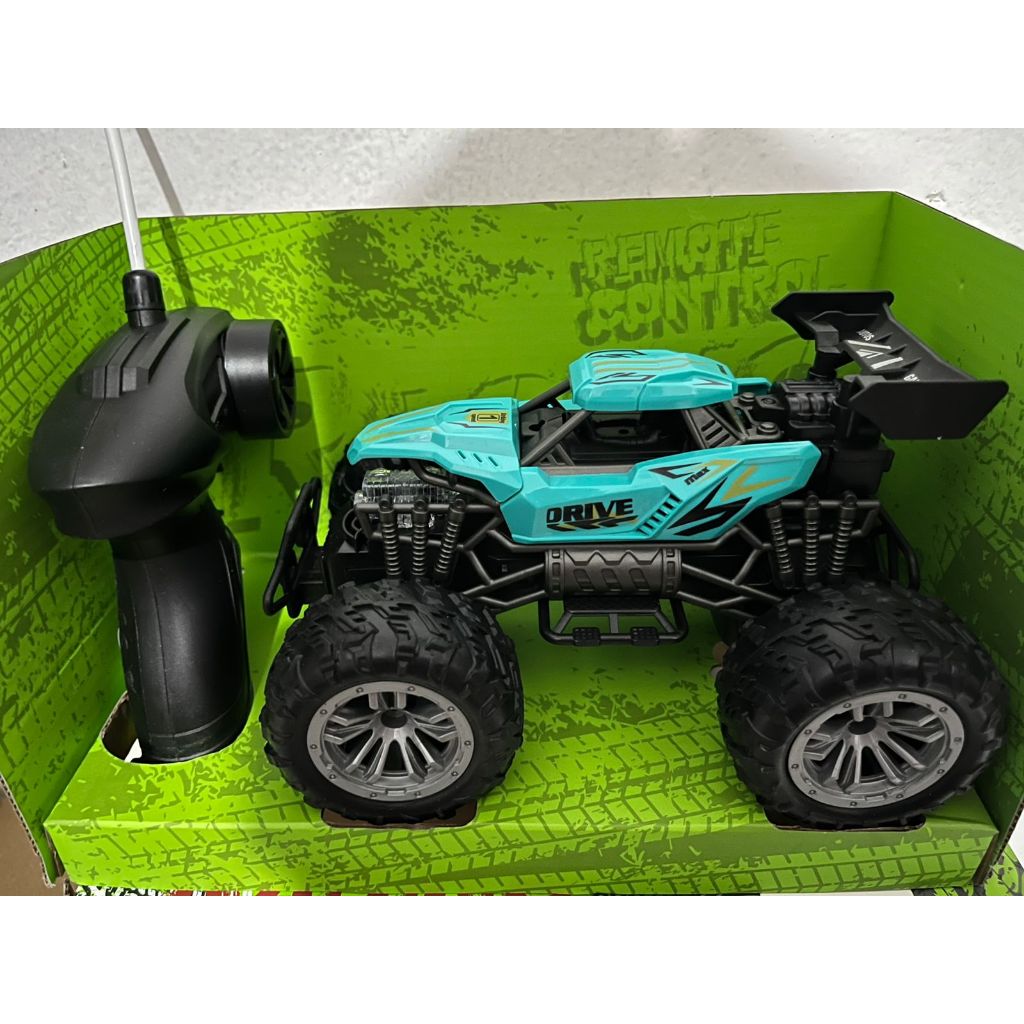 Mainan Mobil Remote Control Offroad / Mobil RC Offroad