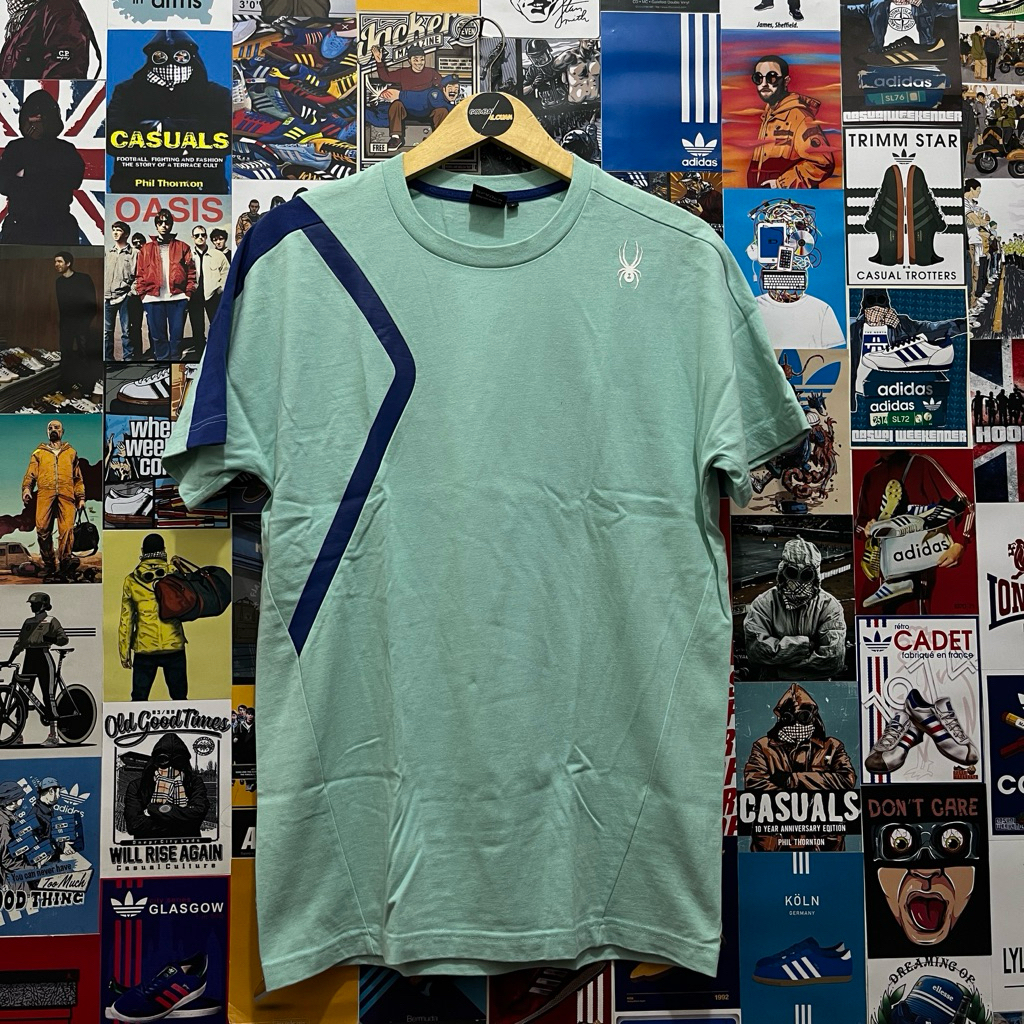 T Shirt / Kaos Oblong / Lengan Pendek / Vintage / Second / SPYDER