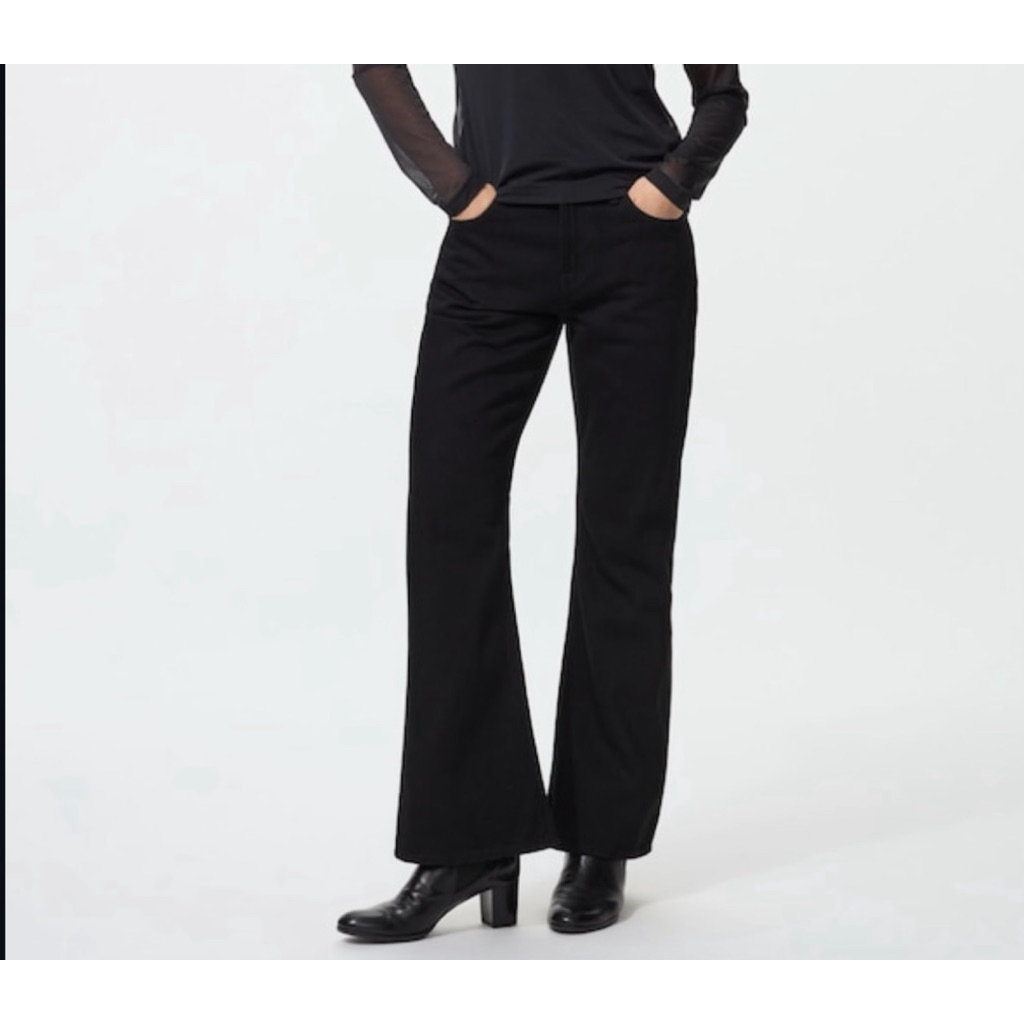UNIQLO BOOTCUT JEANS BLACK SIZE 22