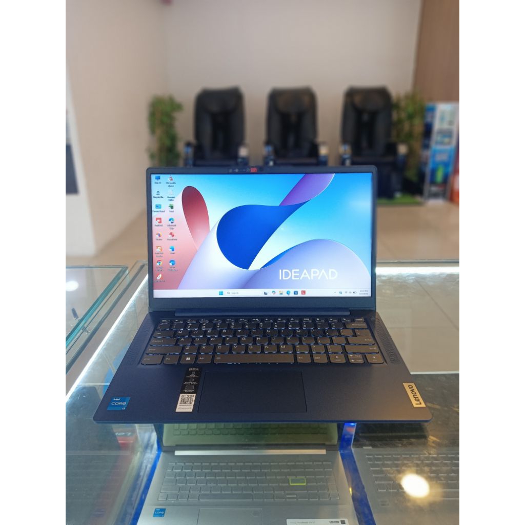 Lenovo Ideapad Slim 3i Intel Core i3-1315U Ram 8GB SSD 512GB Layar 14" FHD KB Backlite Win 11 - Seco