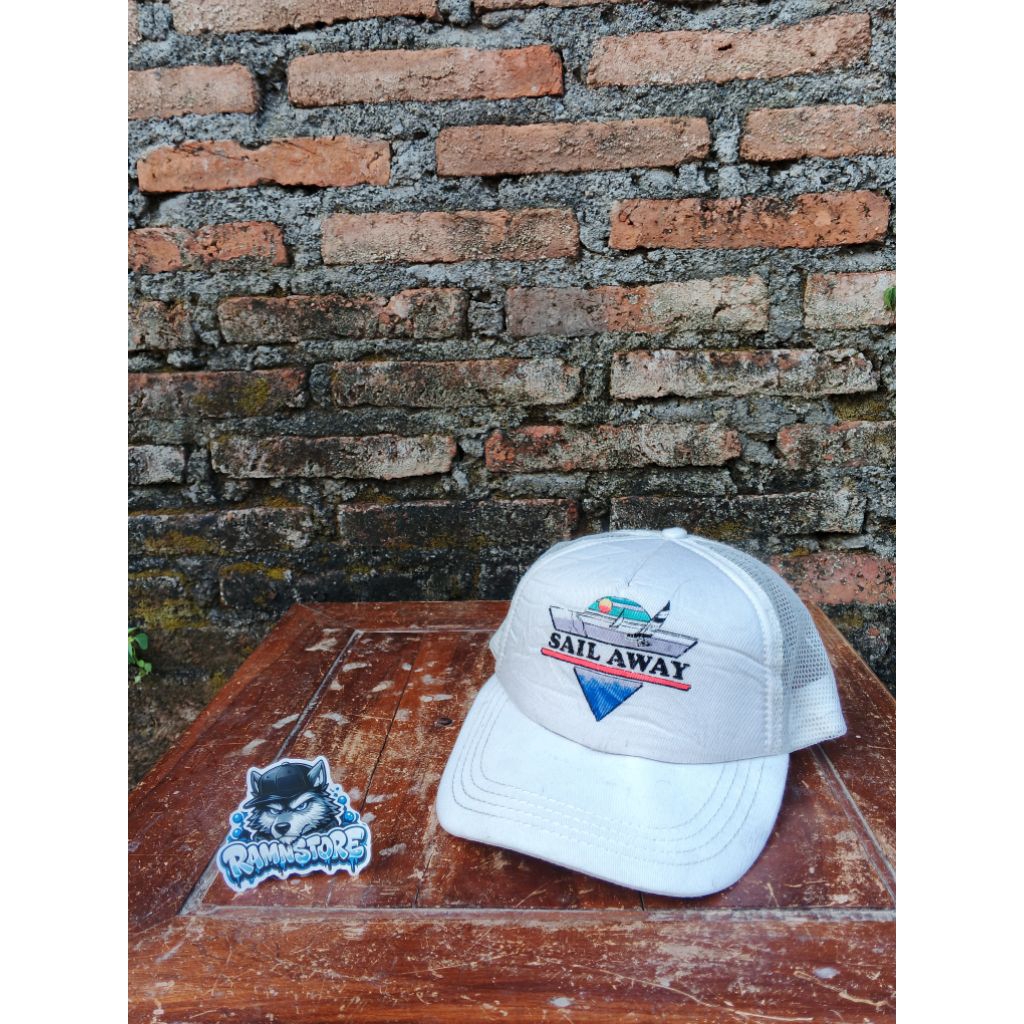 topi billabong