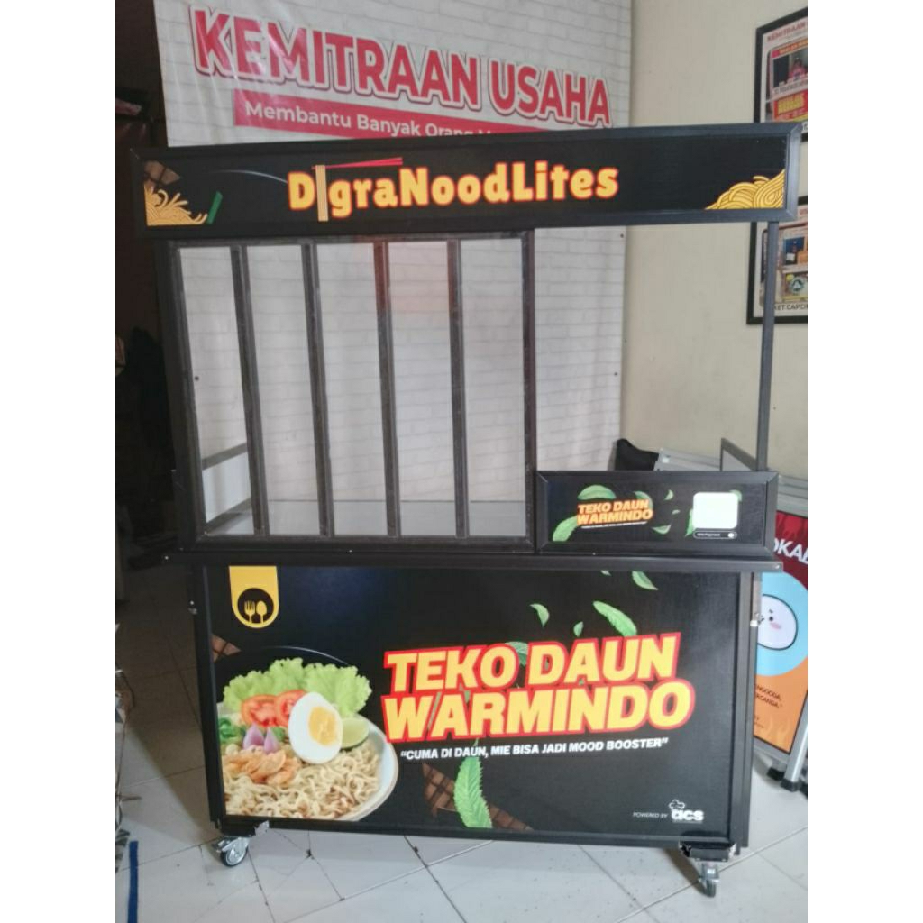 Booth Portable Meja Lipat Aluminium untuk Warmindo dilengkapi Pintu dan Roda