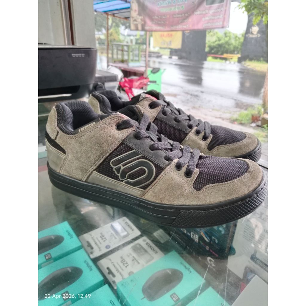 Sepatu Sepeda Five Ten Freerider