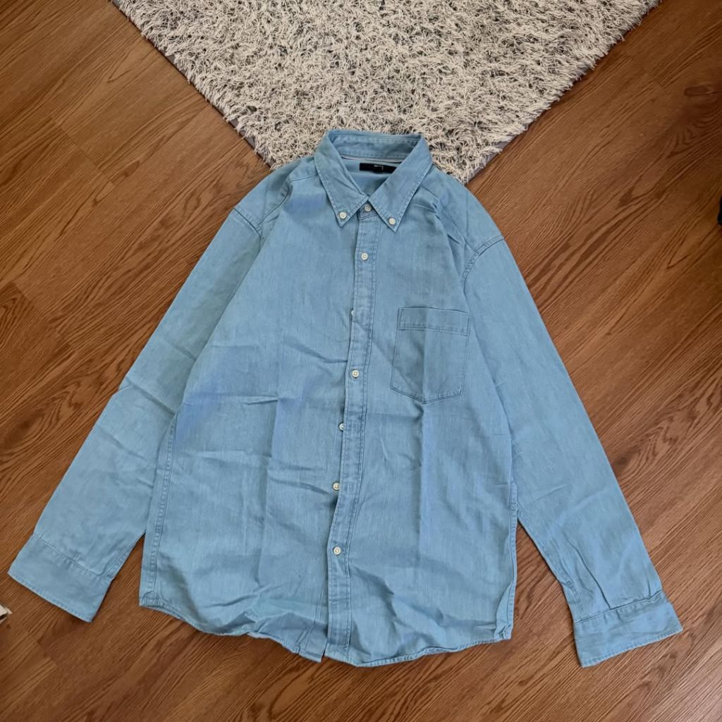 Uniqlo Chambray L