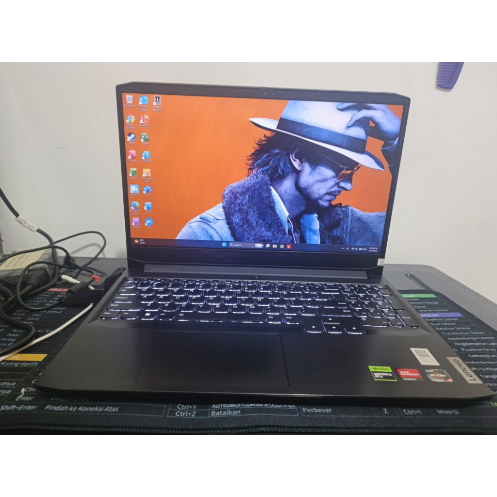 Lenovo Ideapad Gaming 3 seri 15ach6 second