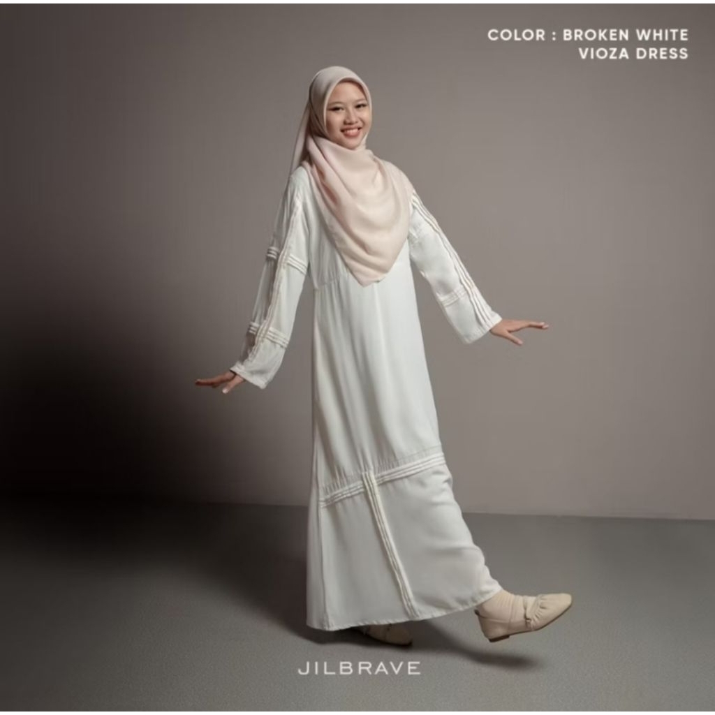 JILBRAVE VIOZA DRESS ABAYA UKURAN M WARNA BROKEN WHITE
