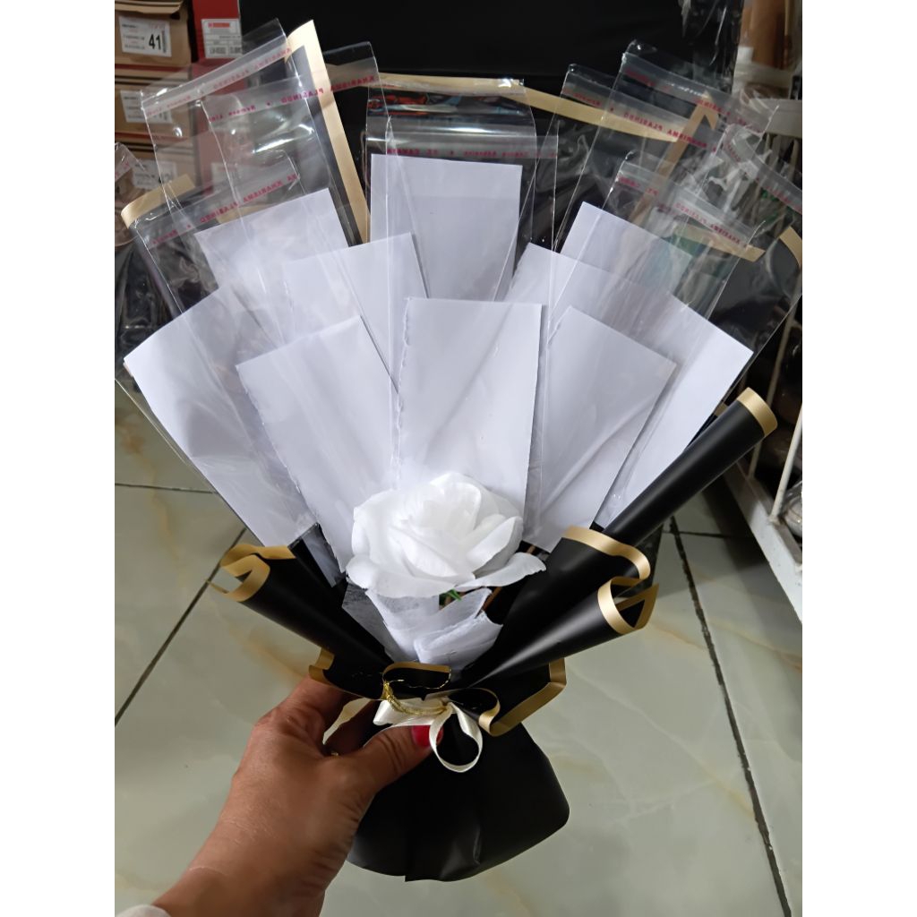 Buket Bunga Kosongan uang Kertas