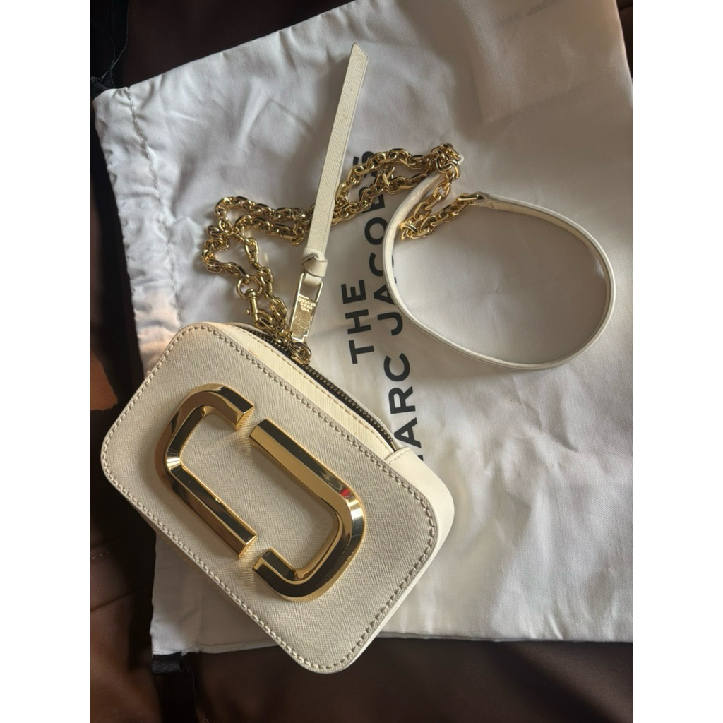 MJ The Hot Shot Bag (Phone Bag)