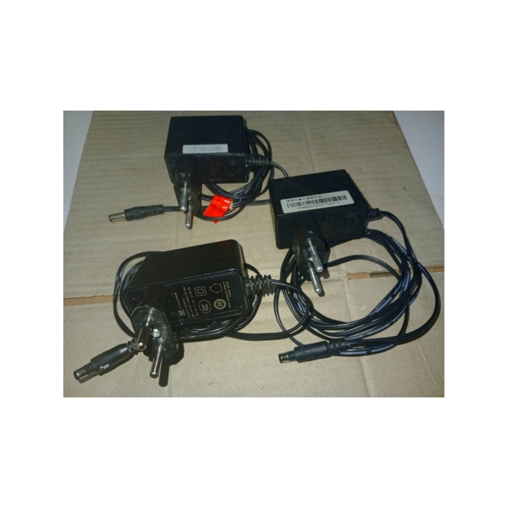 Adaptor Power Supply Untuk Ont, Stb, Cctv 12v 1 Ampere 5.5 x 2.1 mm