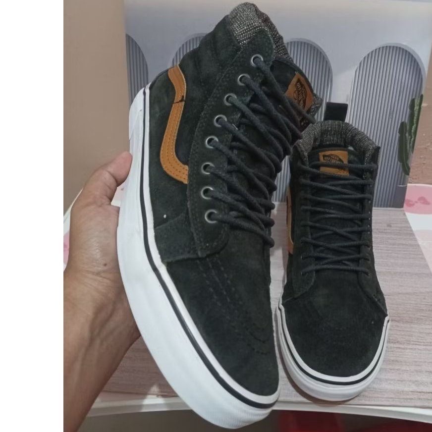 Vans SK8 HI MTE Black Tweed Size 45 Second Condition