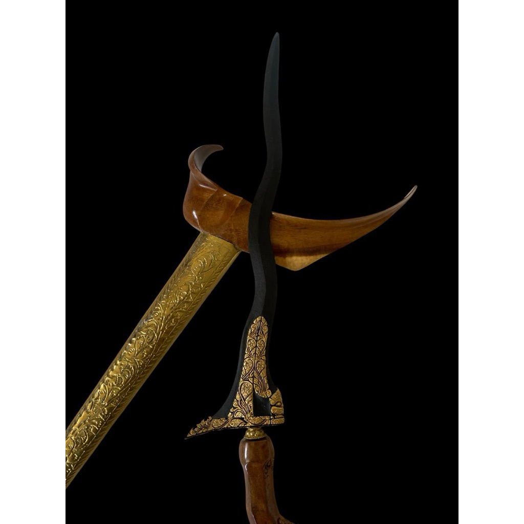 keris makoro