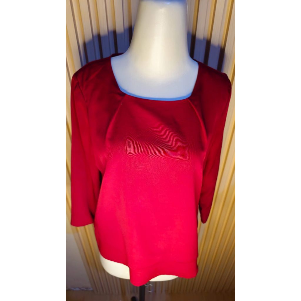 Blouse Merah Executive