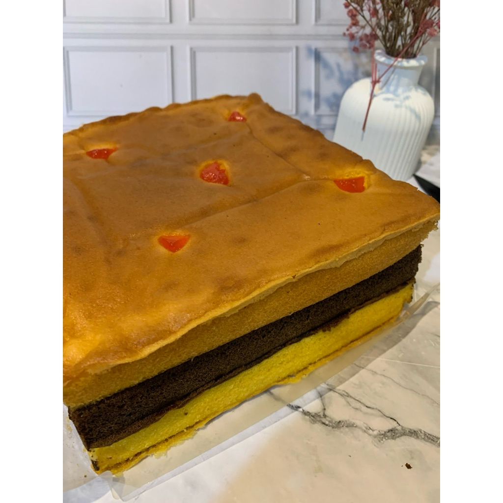 Kue Lapis Surabaya