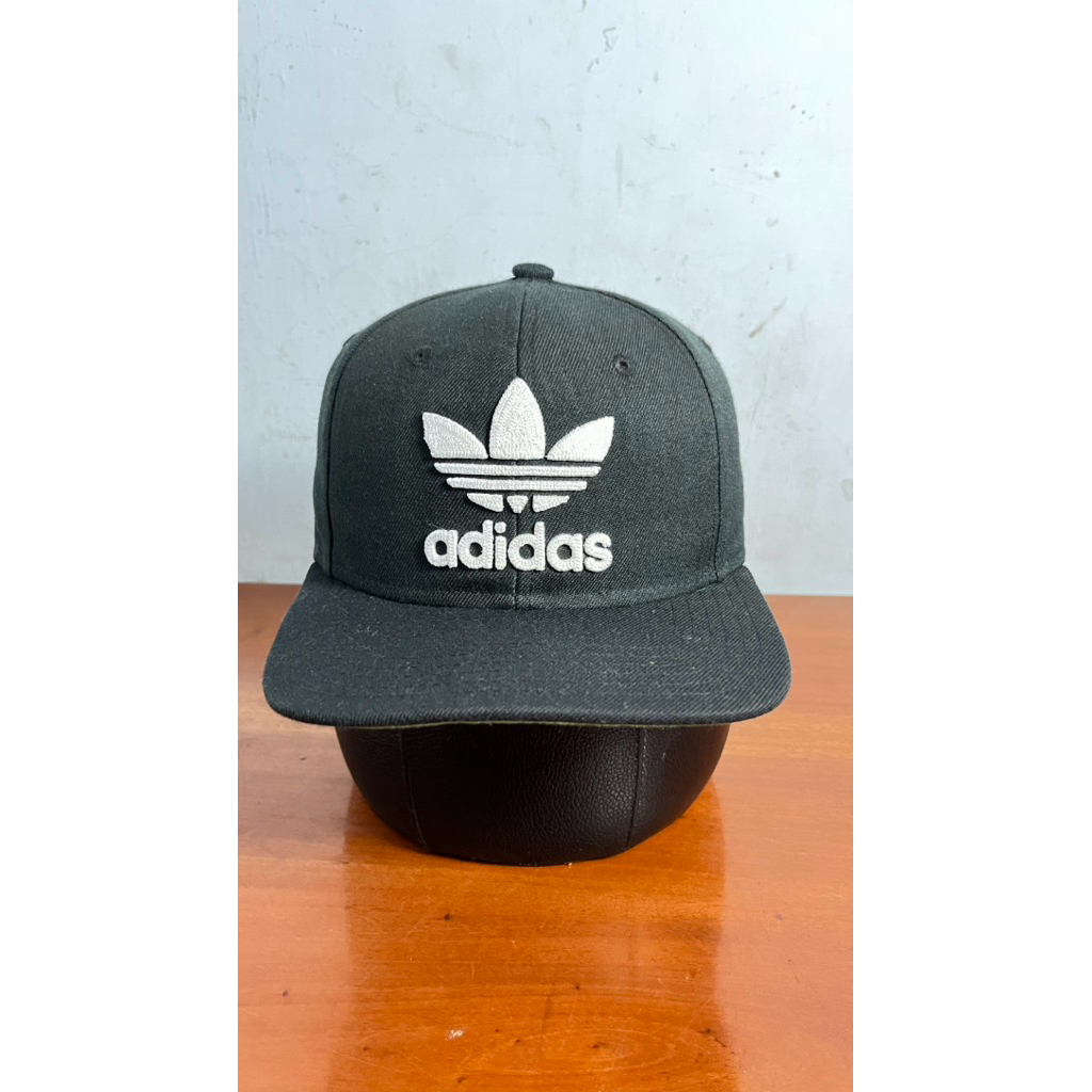 topi adidas treefoil original second