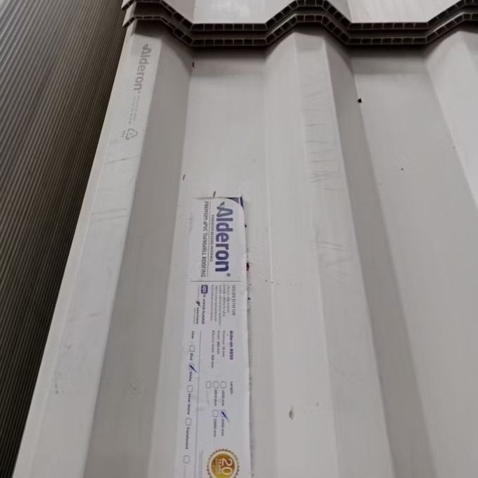 Alderon Double LayerTwinwall 830 6 Meter Putih
