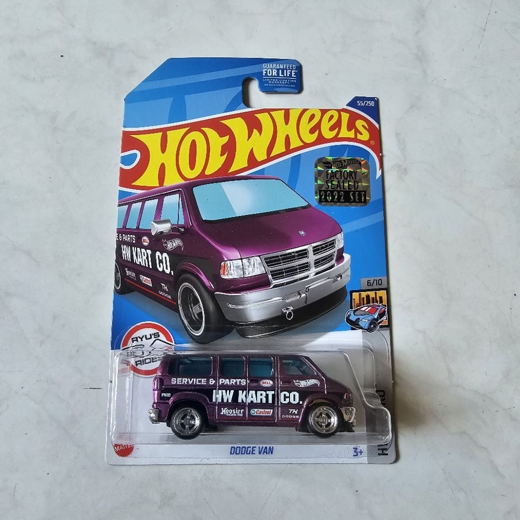 hotwheels dodge van THS super treasure hunt factory sealed