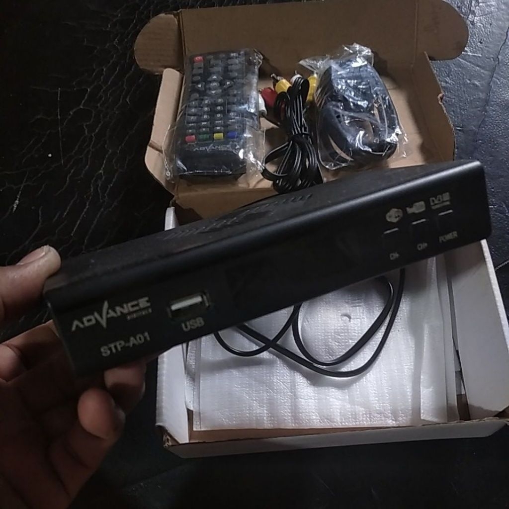 STB DVB-T2 ADVANCE Stp-A01
