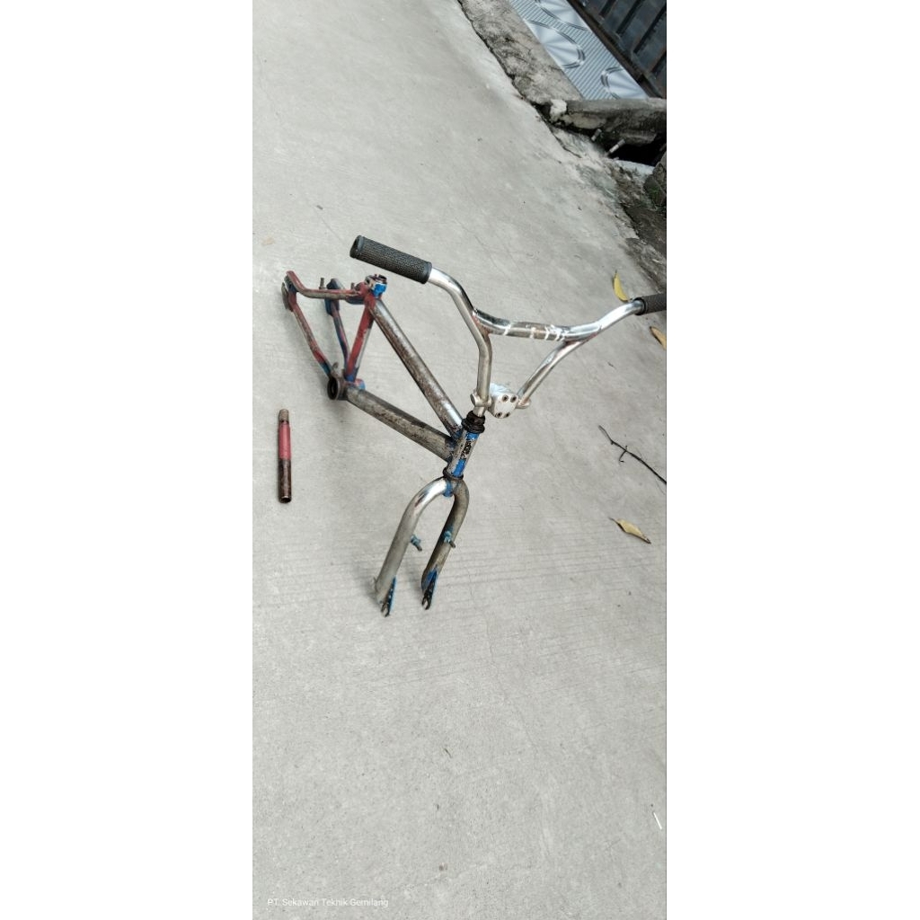 Frame Sepeda BMX GT Oldschool Ukuran 20