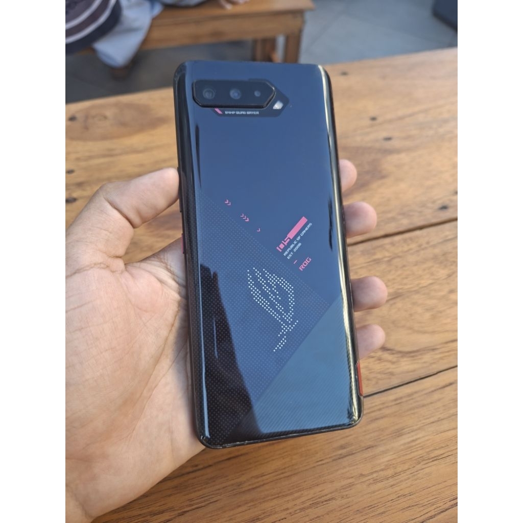 Rog phone 5s 8/128