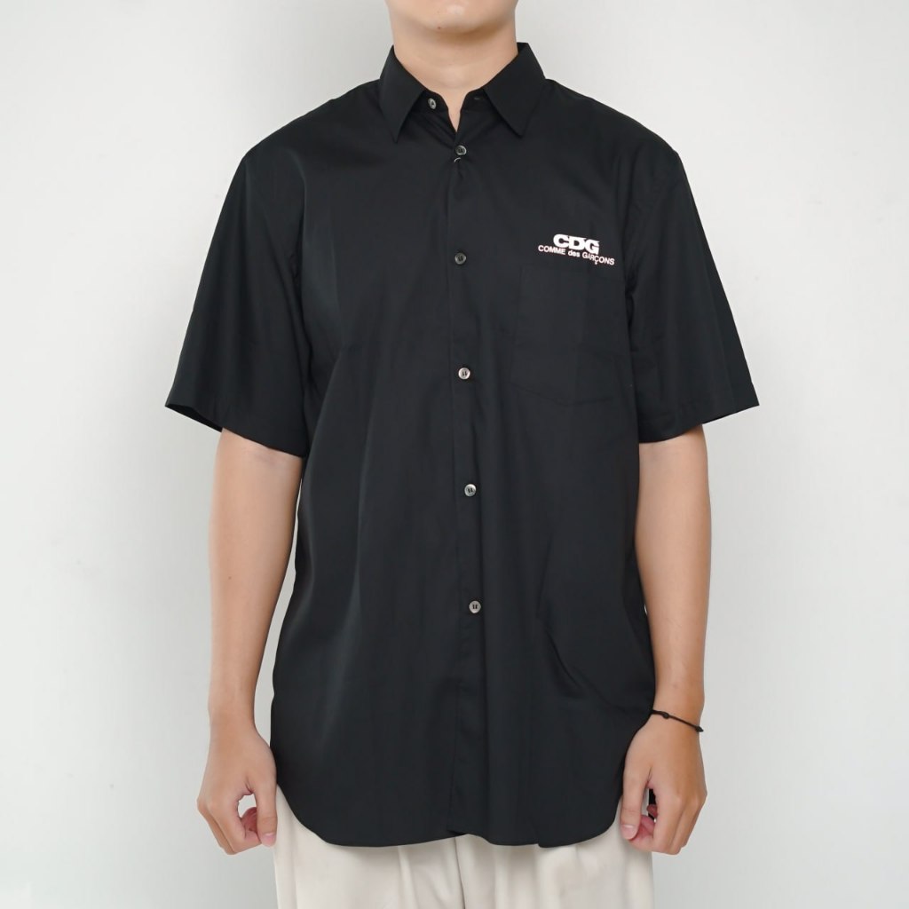Kemeja CDG PLAY TEXT POCKET WHITE BLACK SHIRT 100% ORIGINAL