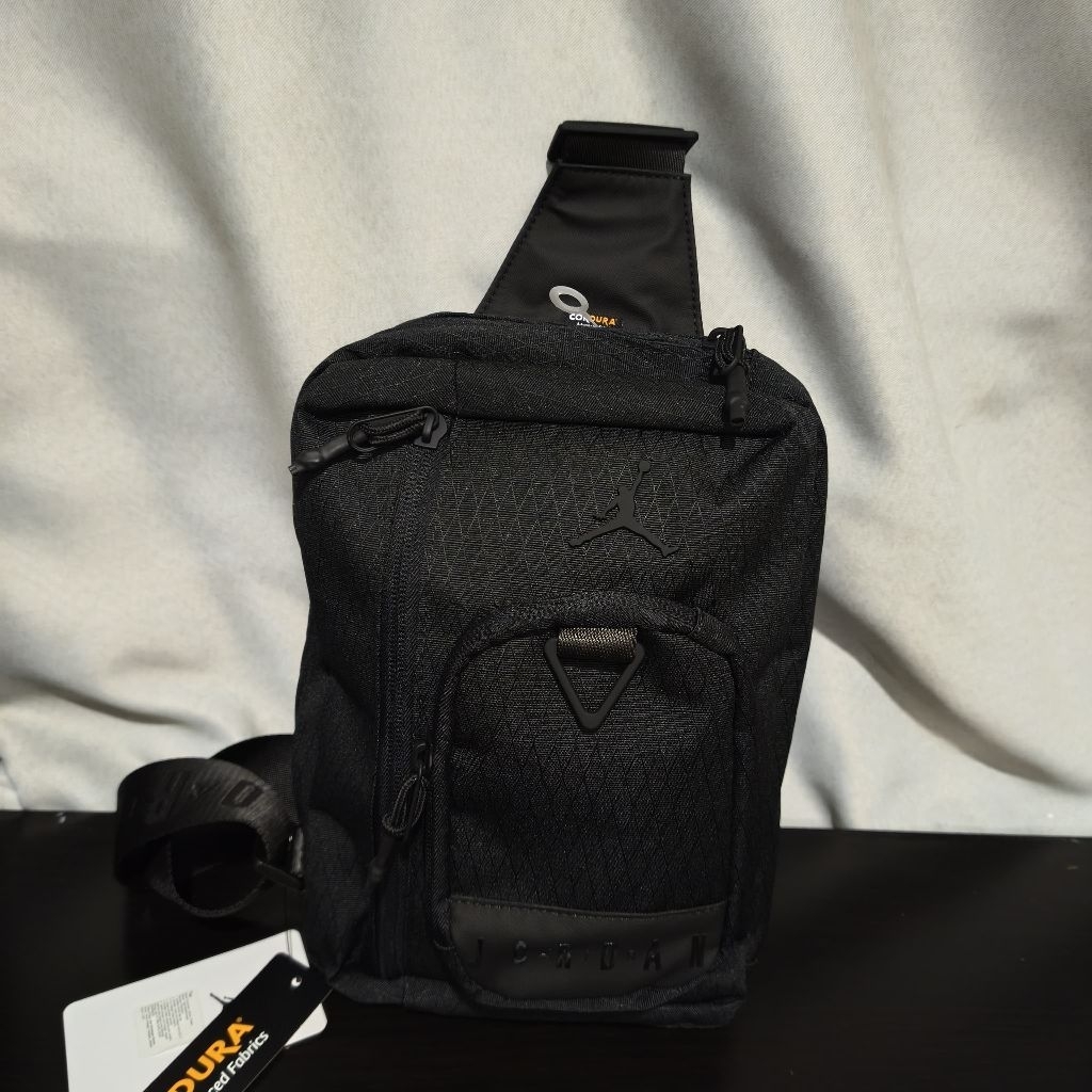 Jordan cordura Collectors Crossbody Bag Black (3L)/  Tas Selempang Hitam Dijamin Original
