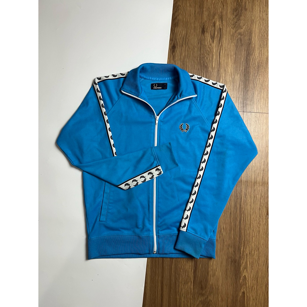 fred perry tractop taped