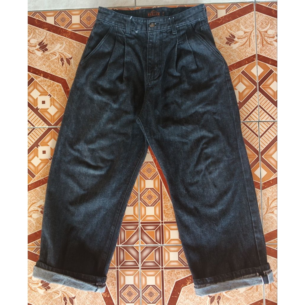 Beslow baggy selvedge denim