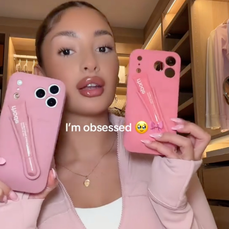 [READY] Lip Case by rhode | iPhone 17 Pro Max | Hailey Bieber