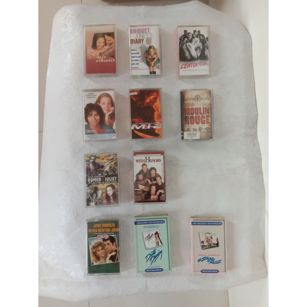 Kaset original album soundtrack film barat (Romeo & Juliet, Dirty dancing, Moulin rouge, Mission Imp
