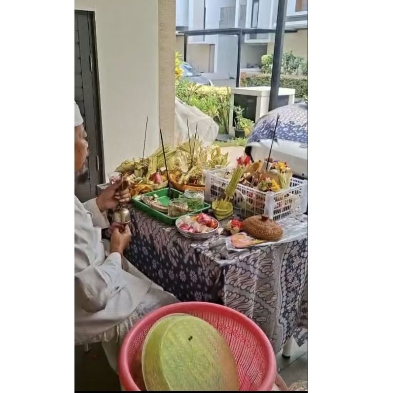 Paket Banten Ngulapin Mobil Lengkap | Ayaban Tumpeng 5, Pengulapan, Prayascitta, 2 Pejati