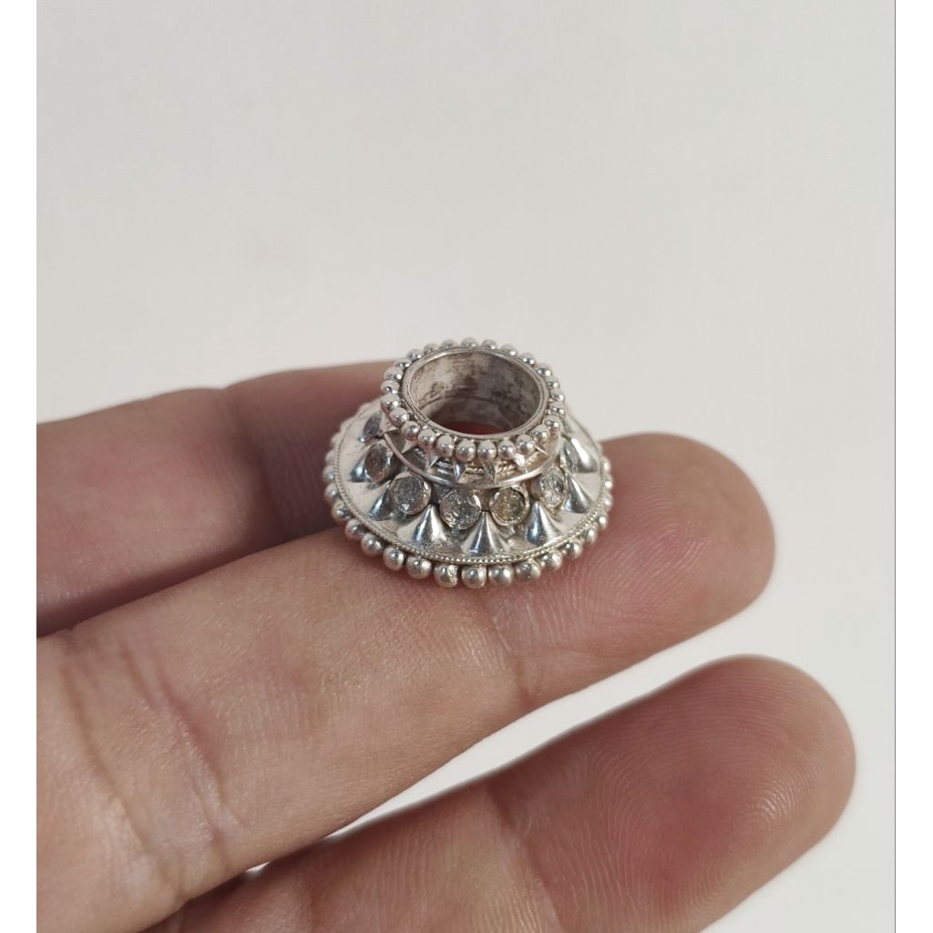 Mendak keris model jogja bahan perak 925 batu natural diamond asli
