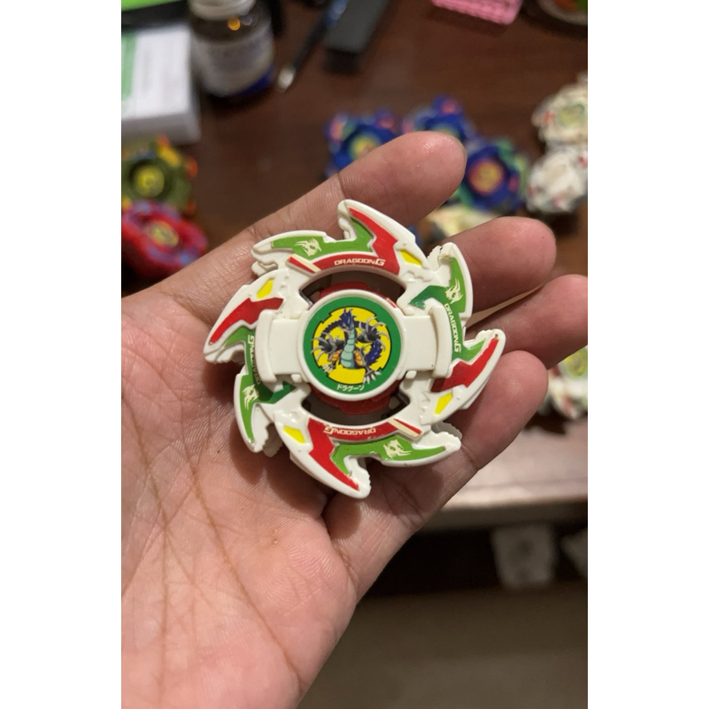 beyblade dragoon G EG takara tomy beyblade bakuten