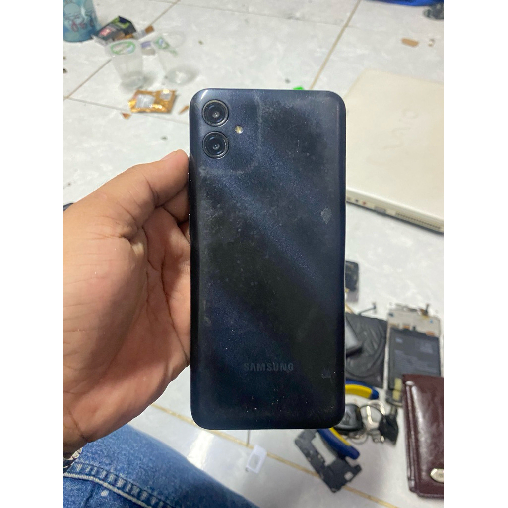 samsung a04e minus lcd
