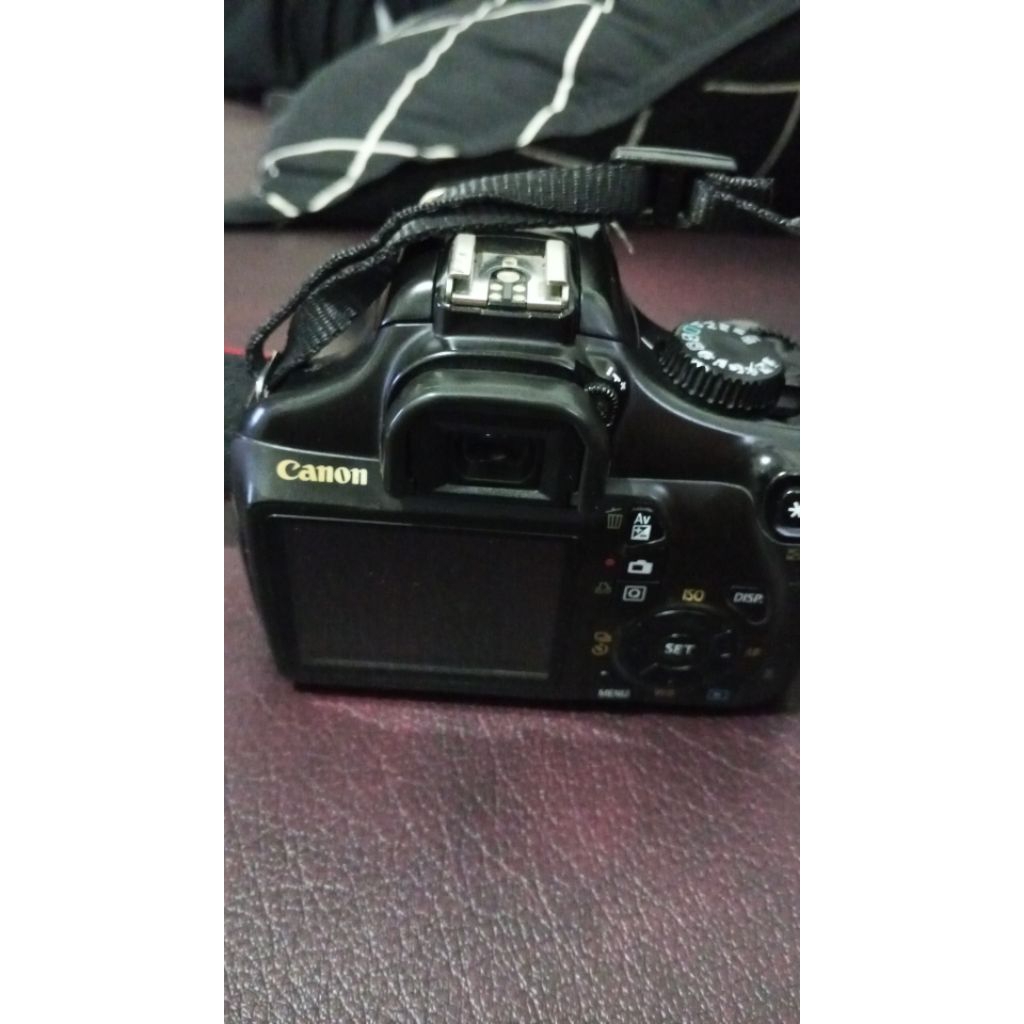 Canon 1100d body only minus