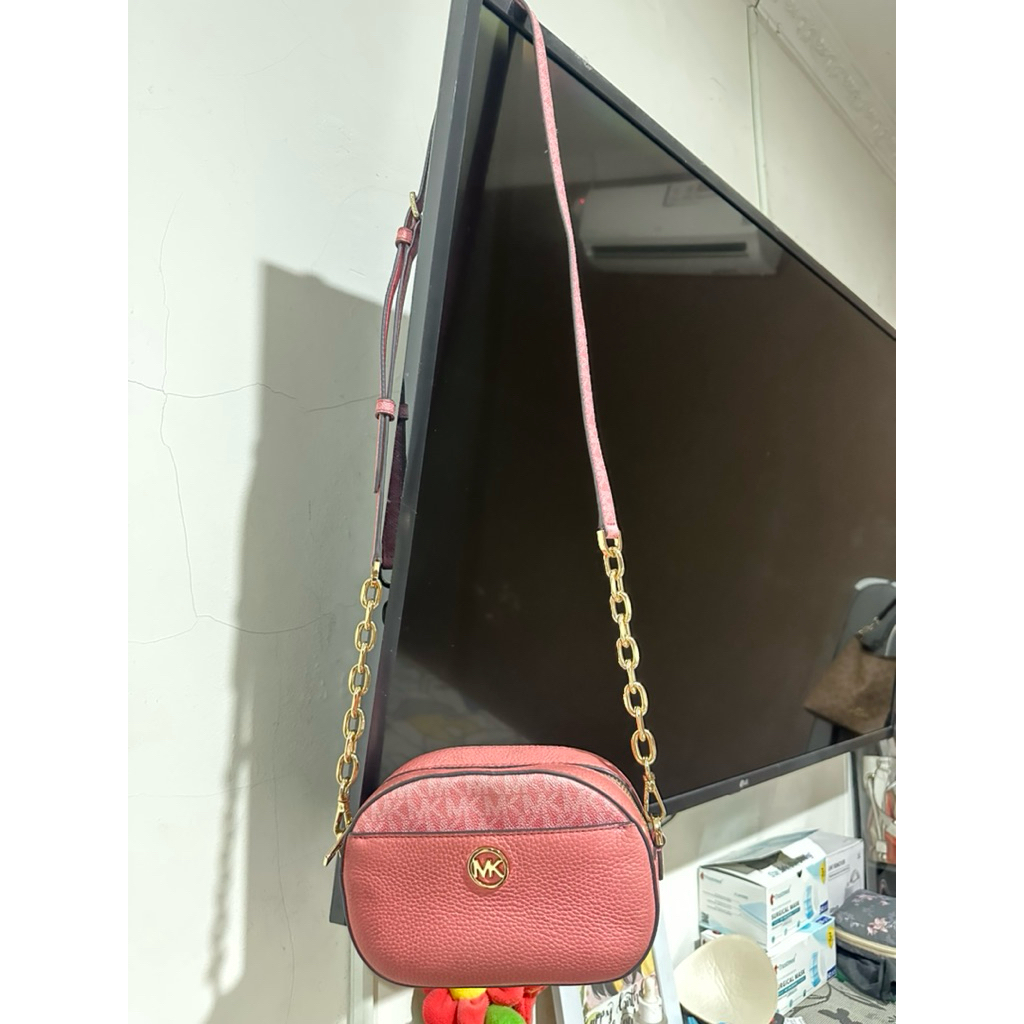 Preloved MK Jet Set Glam